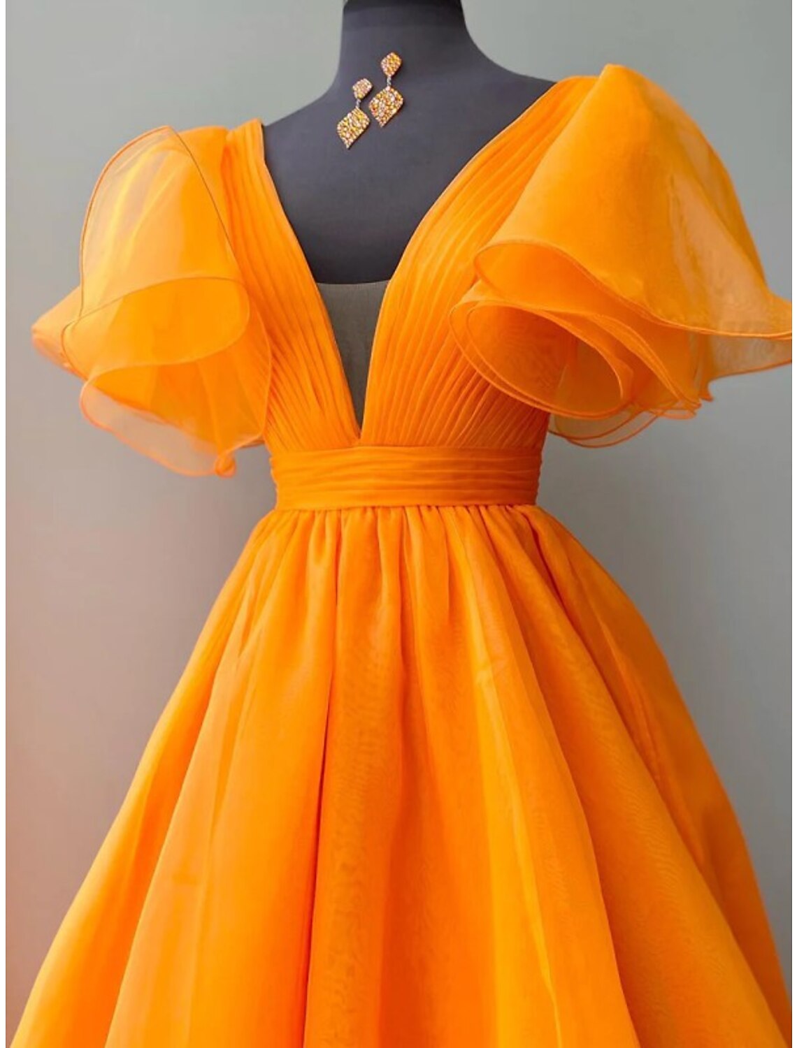 Ballkleid, Abendkleid, Promi-Stil, Kleid für Hochzeiten, Partys, bodenlang, kurze Ärmel, V-Ausschnitt, Herbst, Hochzeitsgäste, Organza mit Falten und Rüschen